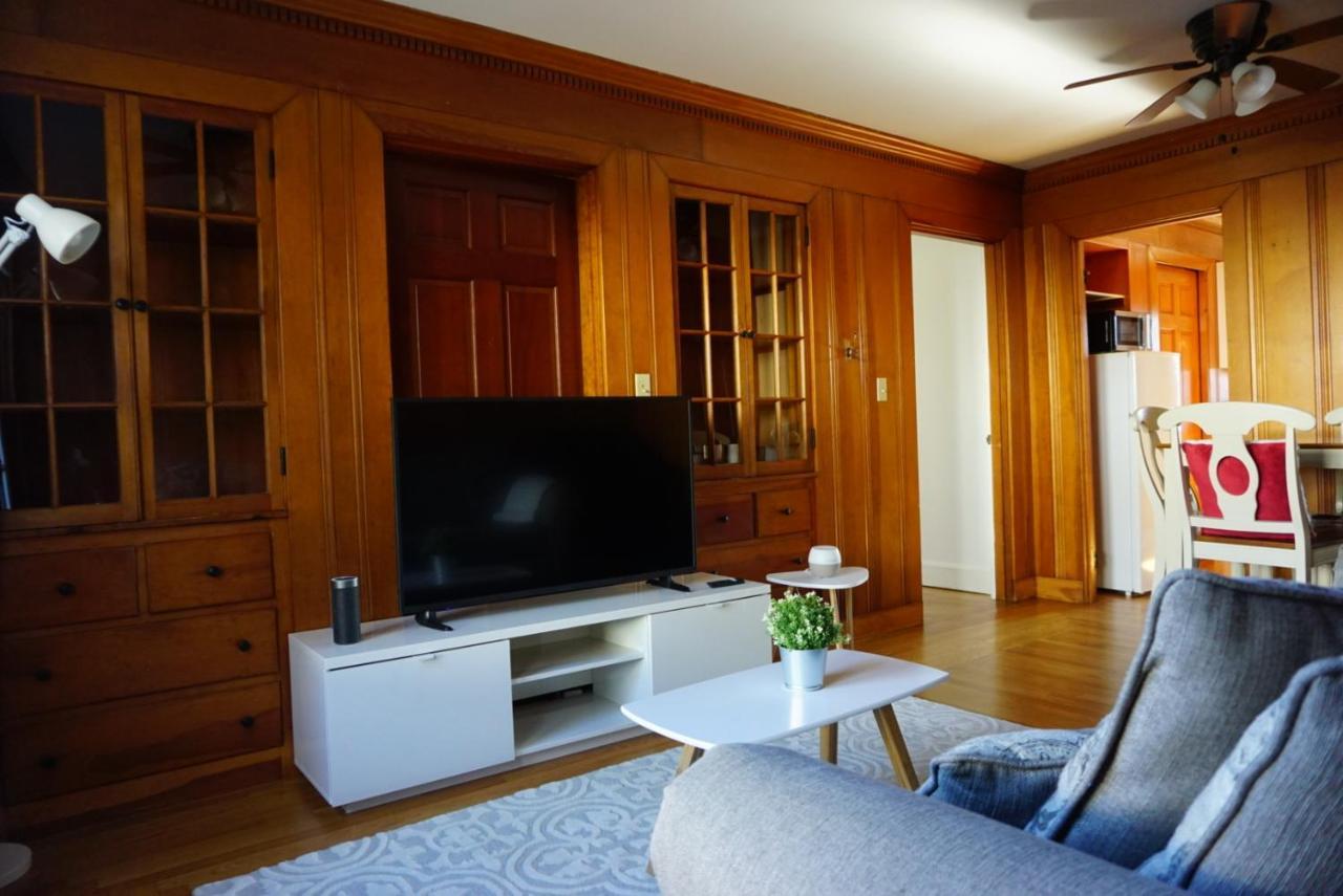Ferienwohnung The Royal Oak Cranston Exterior foto